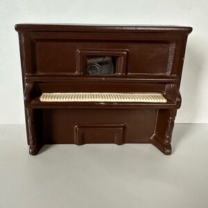 Vintage Piano Music Box Ceramic Brown Paint Wind Up Key on Back 6" x 4.5"